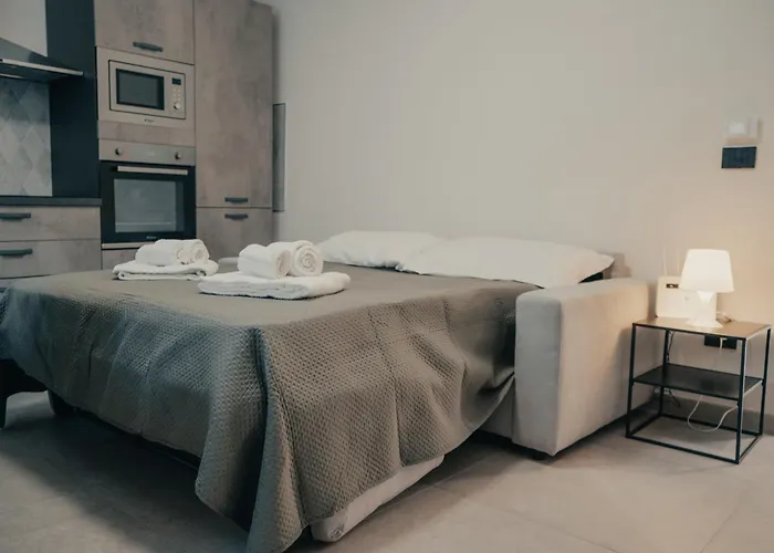 Casa Calandri - Moderni Con Free Wi-fi & Ac Appartement Margarita